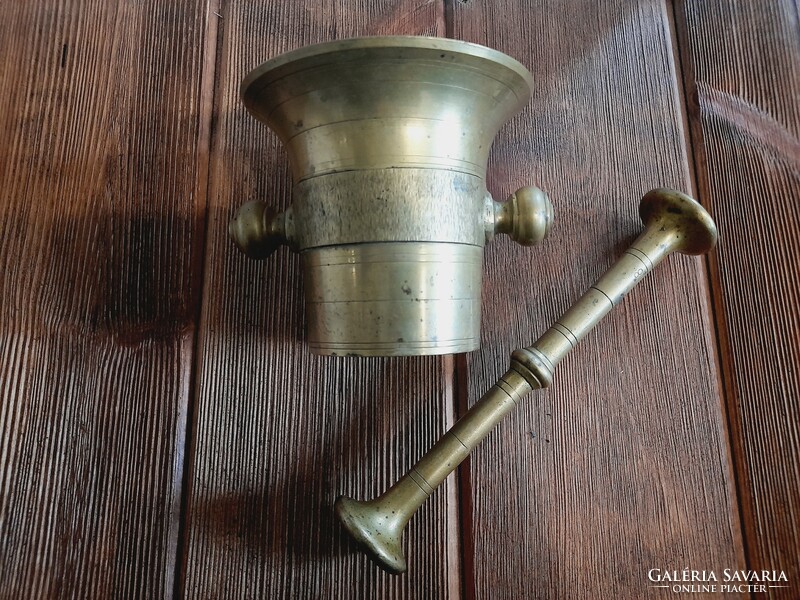 Copper mortar and pestle, 11.5 cm