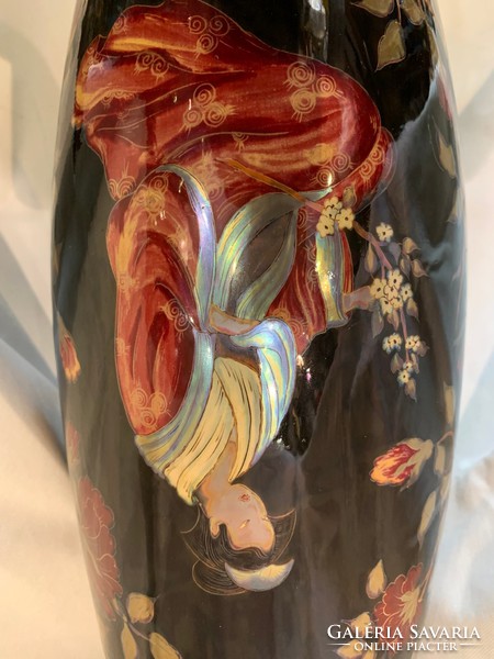 Zsolnay heart shape vase