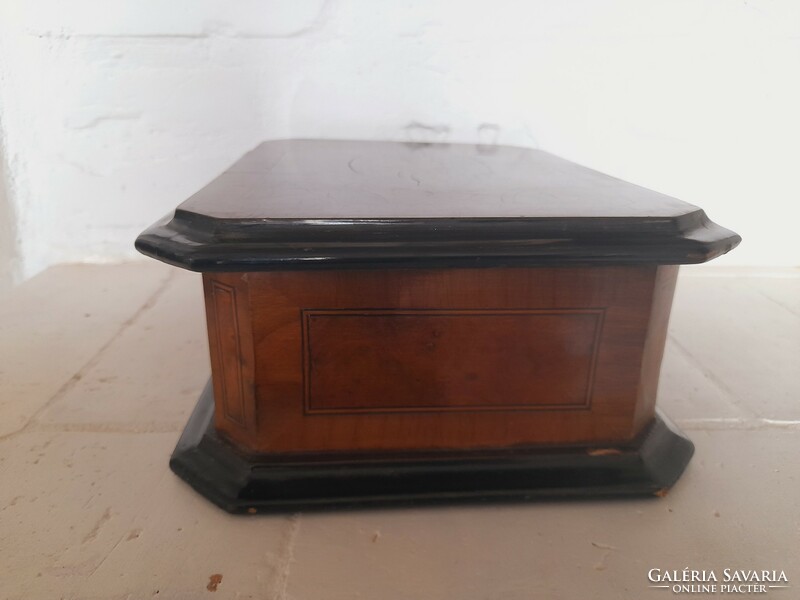 Old, antique large inlaid wooden box, jewelry holder, 32 x 24.5 x 12 cm