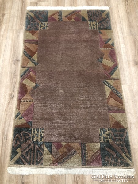 Nepalese hand-knotted wool rug, 94 x 169 cm