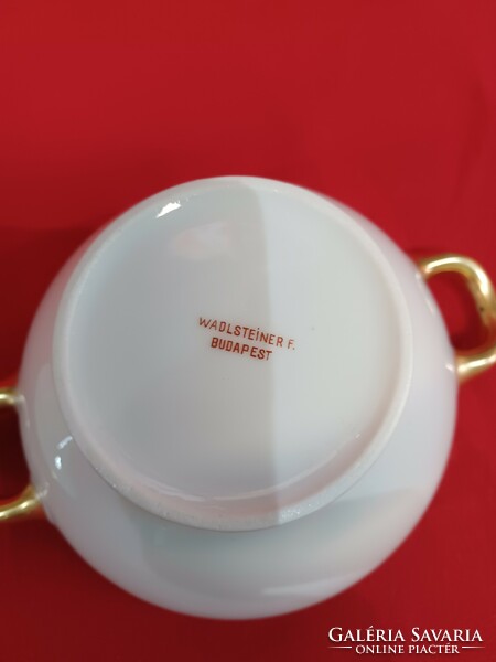 Wadlsteiner f.Budapest.Porcelain sauce bowl with lid