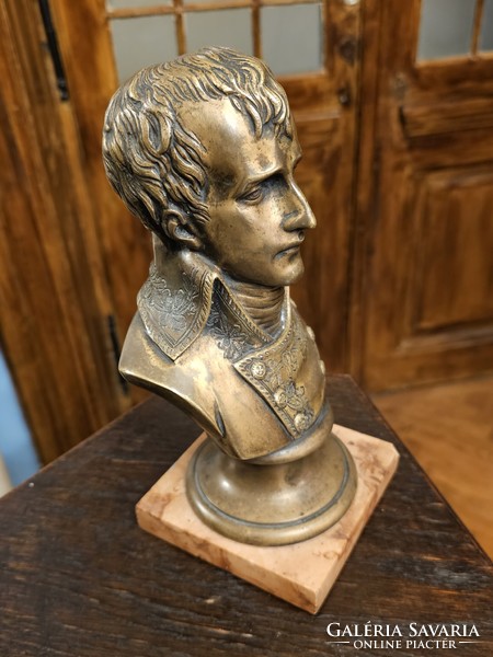 Statue of napoleon