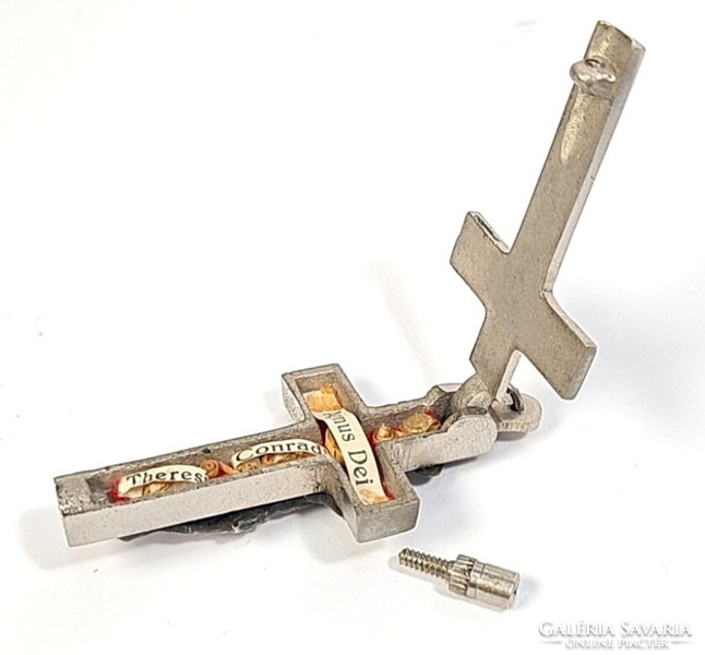 Vintage Catholic relic/relic holder cross pendant