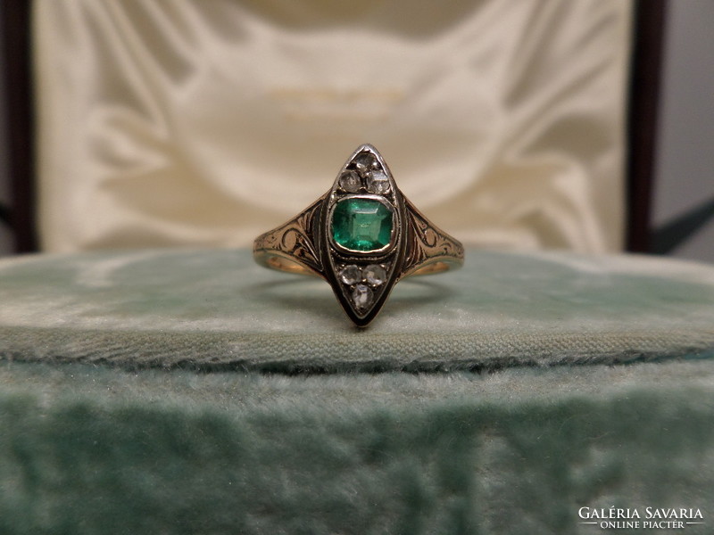 Antique gold ring with emeralds and diamonds