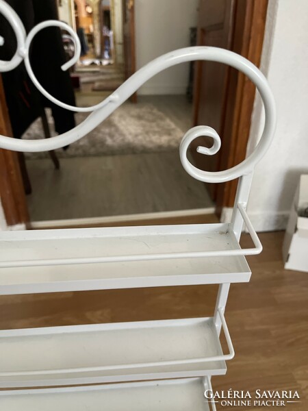 Very nice wrought iron type 5 shelf wall shelf large.