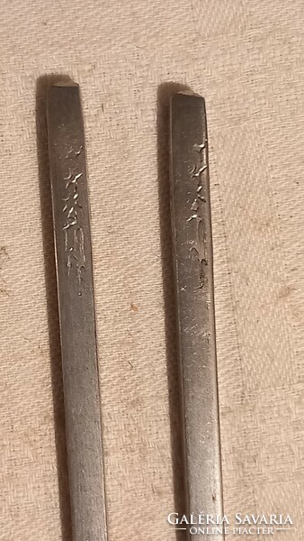 Marked metal chopsticks