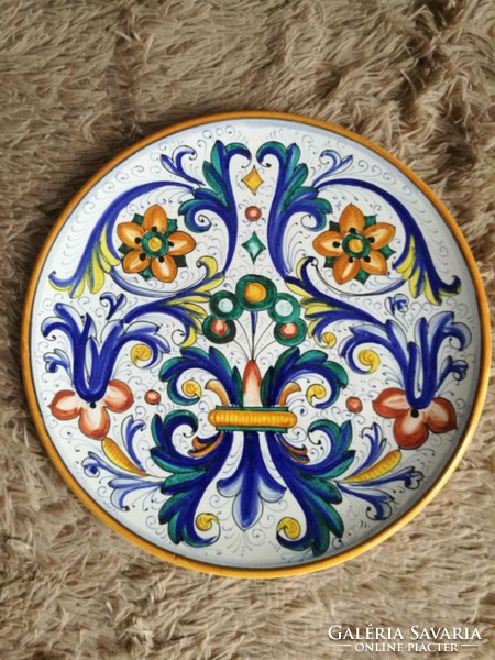 Deruta wall plates 31.5 cm and 12 cm