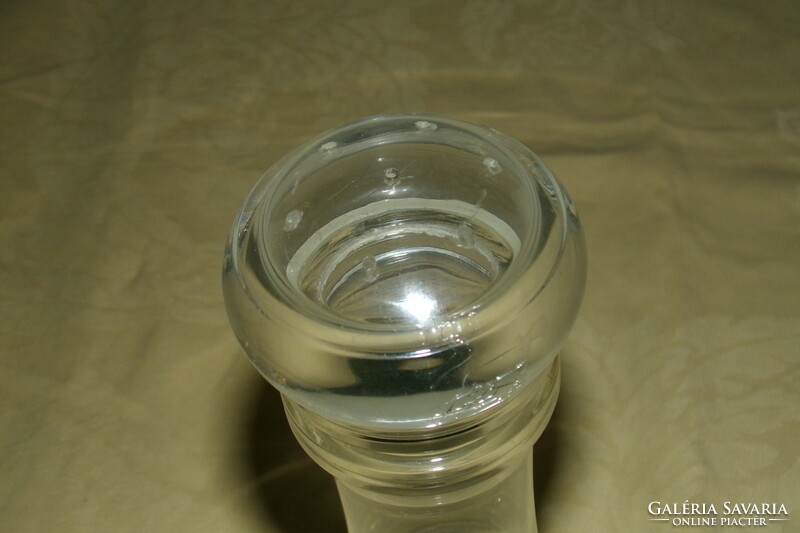 Műanyag só vagy borsszóró 20x6 cm