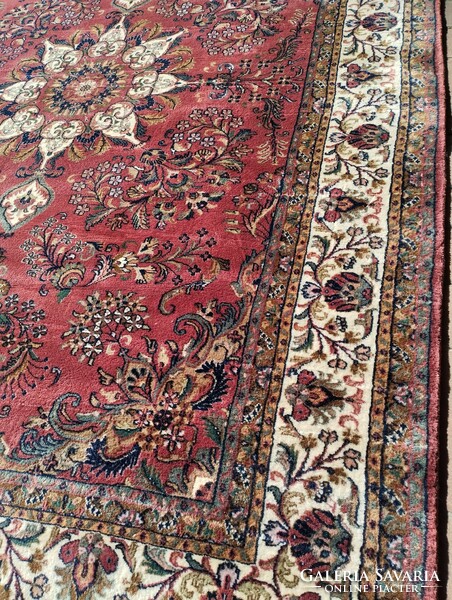 Carpet, wool, hand knotted