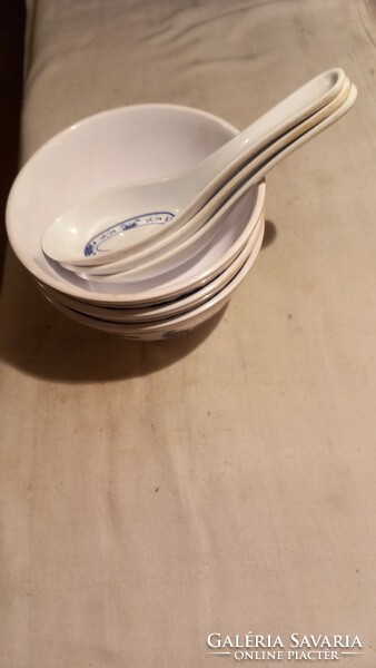 3 Asian soup plates with spoon