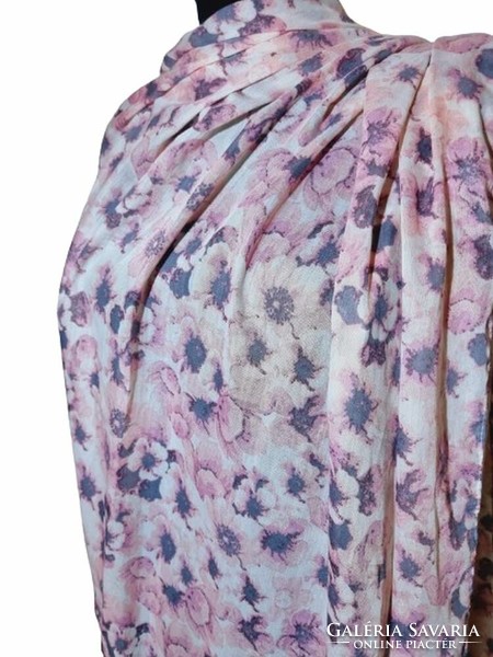Large women's scarf 97x180 cm. (7055)
