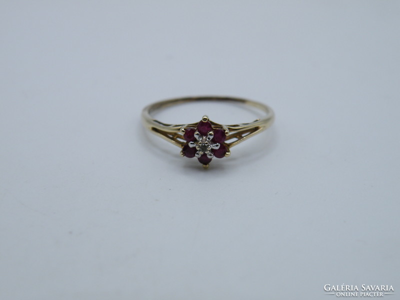 UK0304 9 karátos brill és rubin köves  arany gyűrű