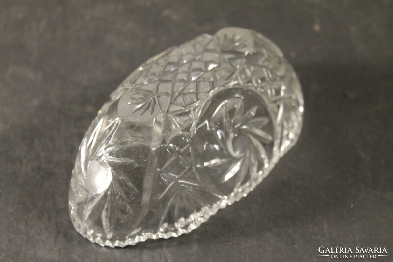 Antique crystal offering 953