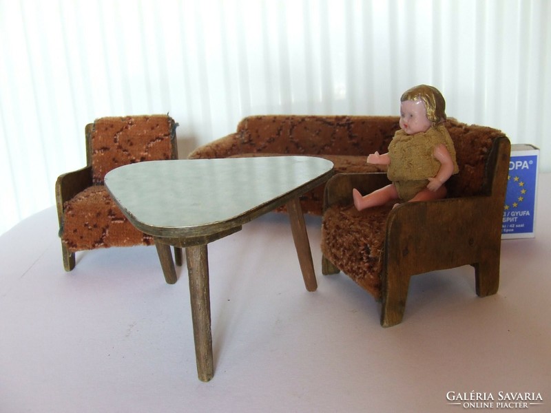Old retro wooden doll furniture, toy doll furniture set in dollhouse size
