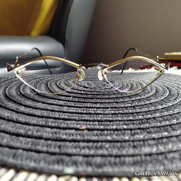 Német Neostyle szemüveg keret használt