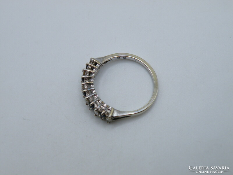UK0303 9 karátos fehér arany gyűrű