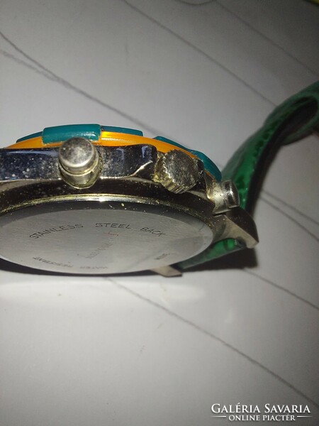 Kienzle hollywood watch, with rotating plastic bezel, many small hands, does not work