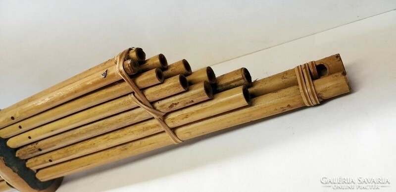 Kétsoros pánsíp, bambusz kézműves munka az Indonéz szigetvilágból