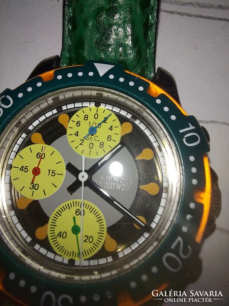 Kienzle hollywood watch, with rotating plastic bezel, many small hands, does not work