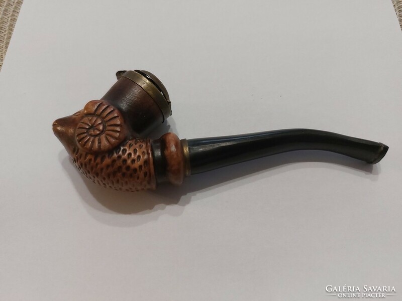 (K) ceramic pipe with ram's head