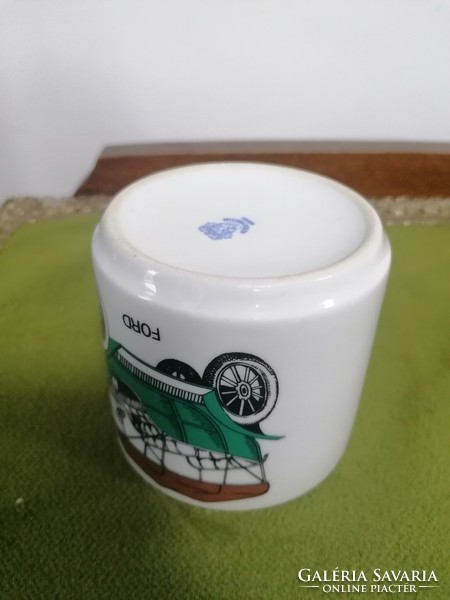 Retro lowland porcelain car mug trans