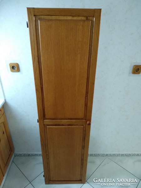 Built-in cupboard, wardrobe doors 12 pcs., approx. Suitable for a 295X260 wall