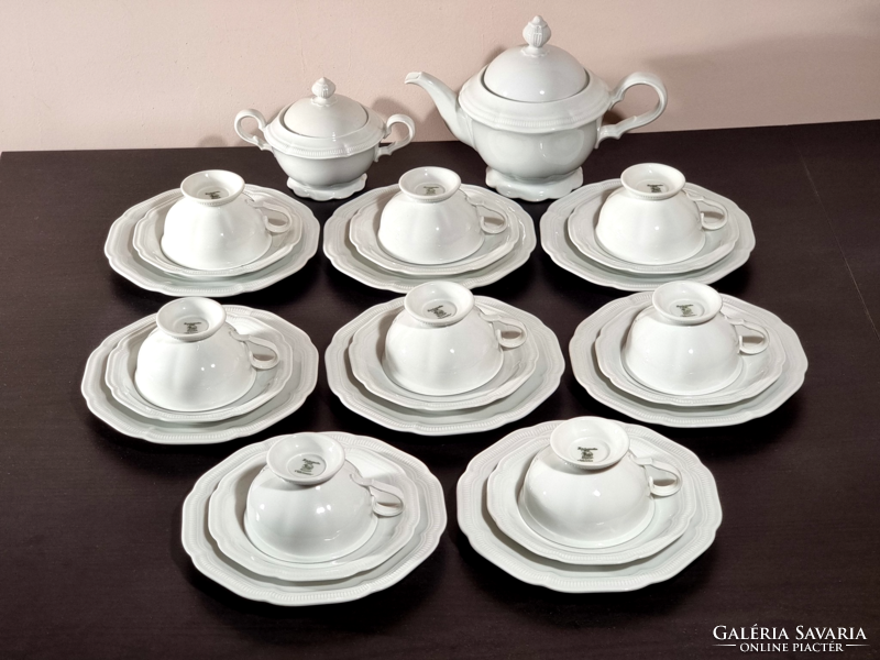 *Hutschenreuther 8-person porcelain tea/breakfast set, around the middle of the xx.Sd.