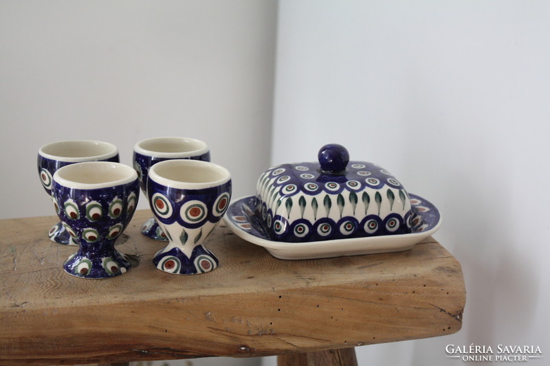 Wonderful hand-painted blue ceramic egg holder (4 pcs) - in beautiful condition
