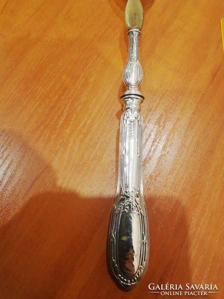 French salad spoon with silver handle!