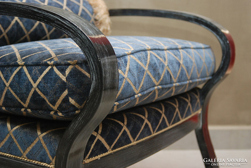 Karfás fotel kék kárpittal  art deco stílusban