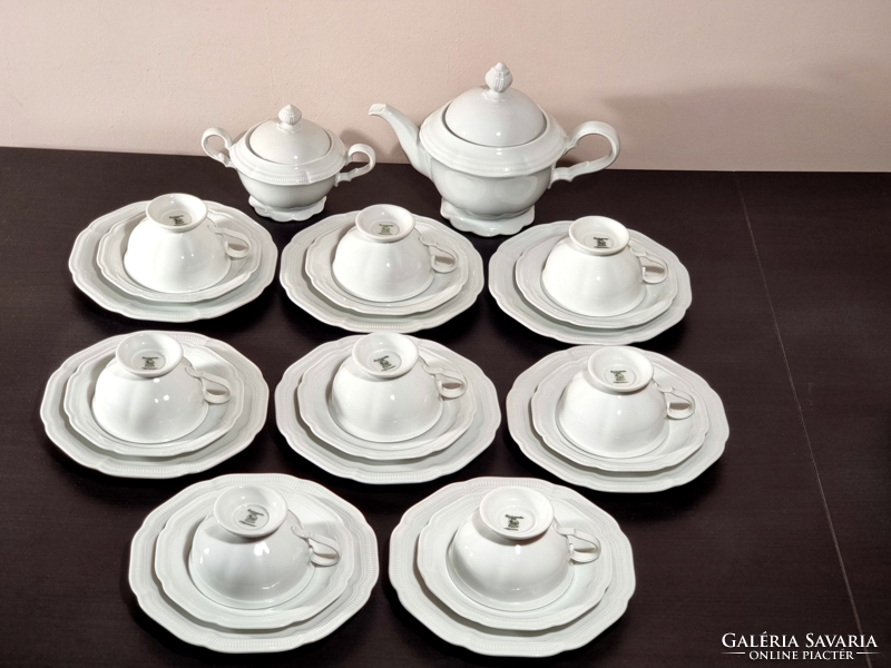 *Hutschenreuther 8-person porcelain tea/breakfast set, around the middle of the xx.Sd.