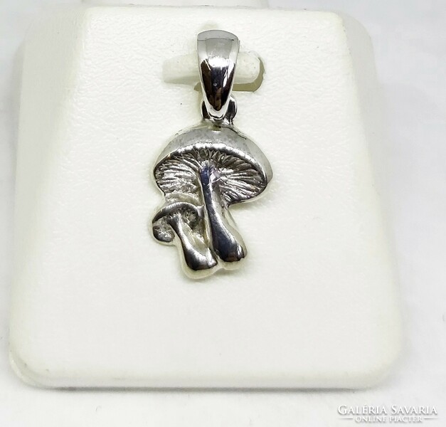 Silver mushroom pendant, engraved special piece, 925 silver