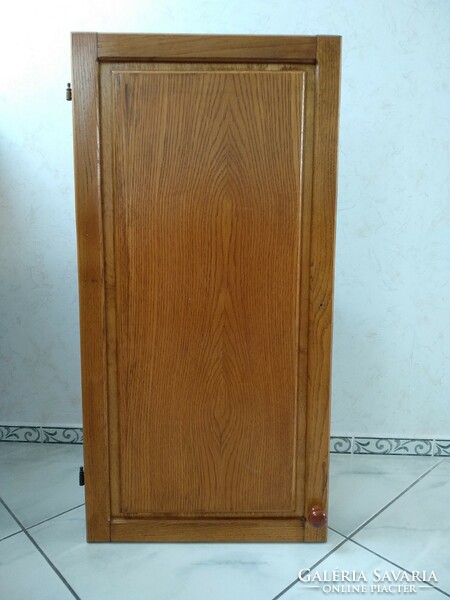 Built-in cupboard, wardrobe doors 12 pcs., approx. Suitable for a 295X260 wall