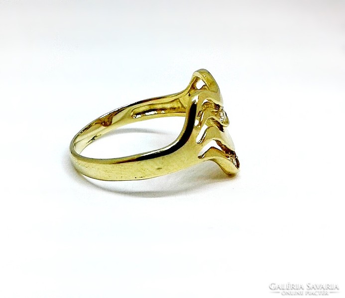 Köves arany Viktória gyűrű (ZAL-Au124258)