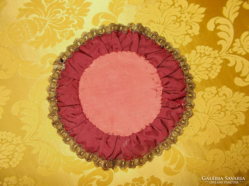 Old velvet tablecloth with tapestry. 23 cm