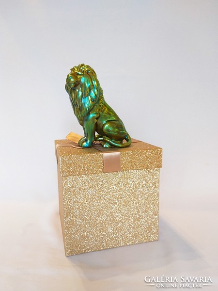 Zsolnay gold-green eosin lion, with decorative box. Flawless!