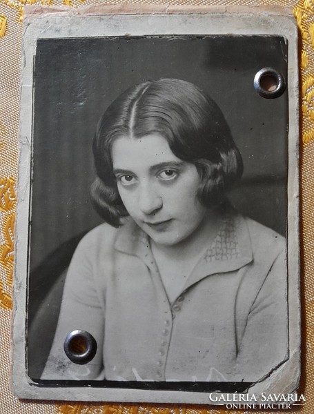 Bródy Lili írónő, margitszigeti fényképes belépője, 1937.