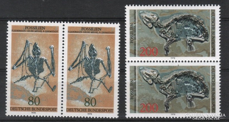 Összefüggések 0181  (Bundes) Mi 974-975       8,80 Euró postatiszta