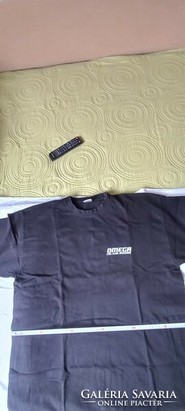 Black omega logo T-shirt