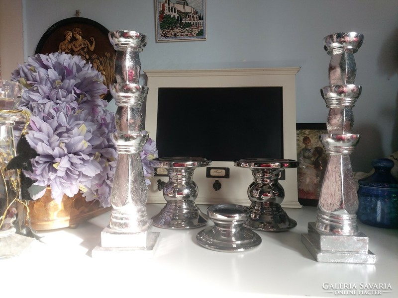 Also 5 pieces of spectacular silver-colored wood and ceramic candle holders 35 cm high,
