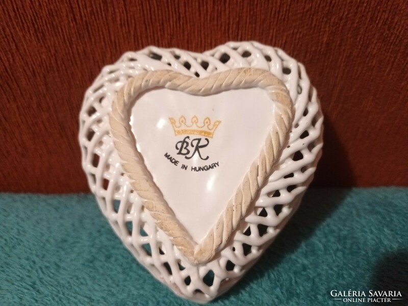 B k Hungarian porcelain openwork beautiful ring holder Valentine's Day surprise :)