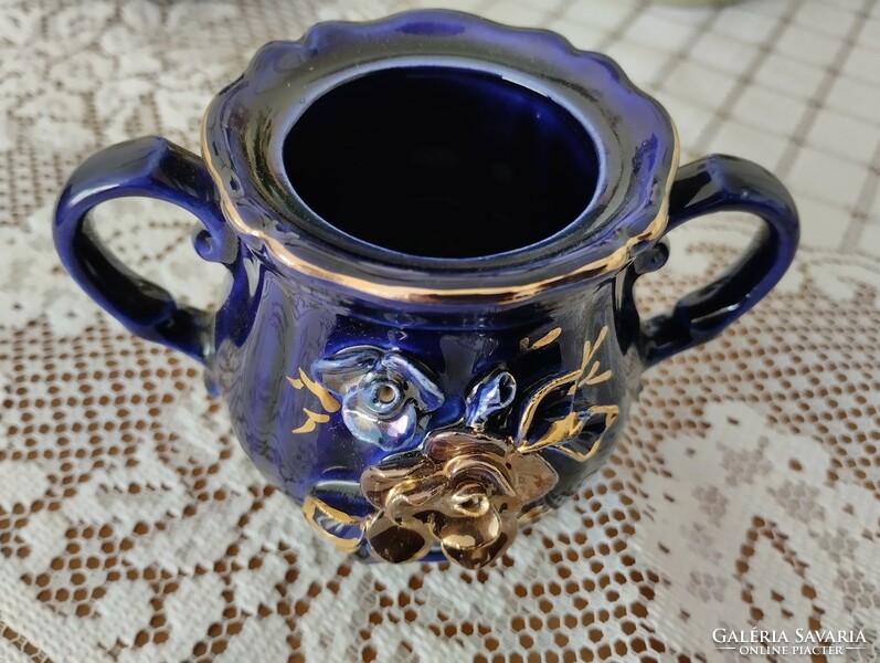 Blue and gilded porcelain tea / coffee set
