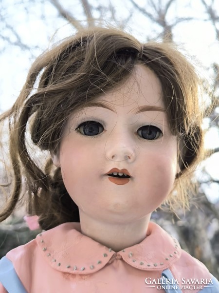 Antique porcelain doll with biscuit head, articulated body and marked head. Video !!