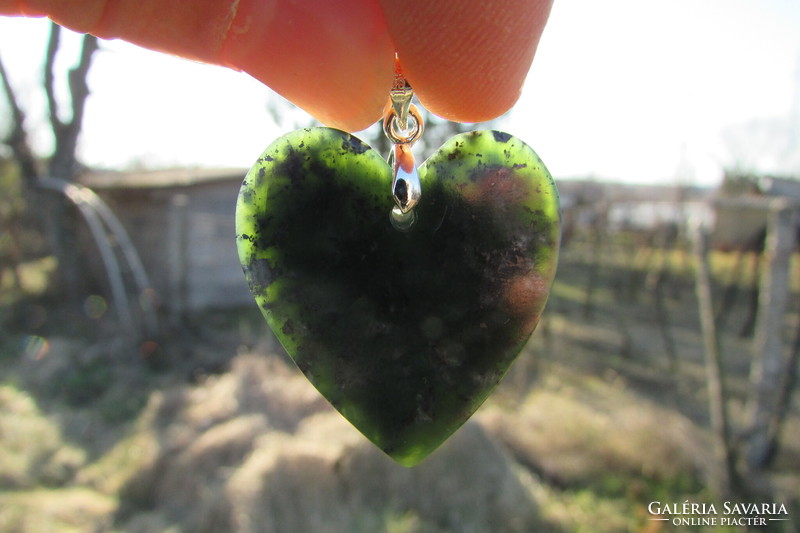 Unique handmade heart pendant made of gem-quality serpentinite