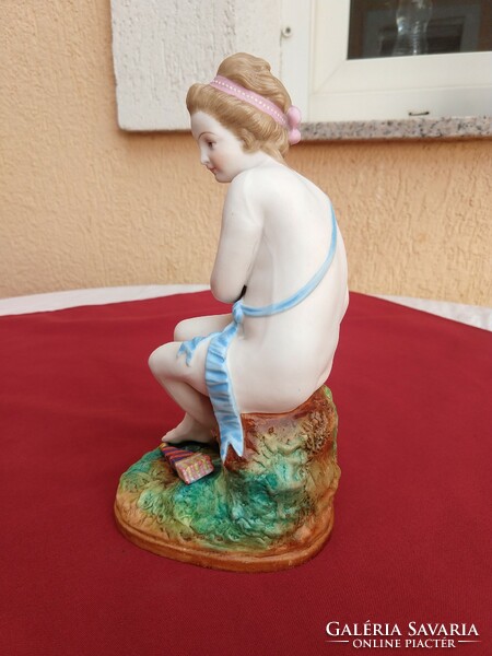 A beautiful antique statue, the young Diana with a bow in her hand, 22 cm, now without a minimum price,
