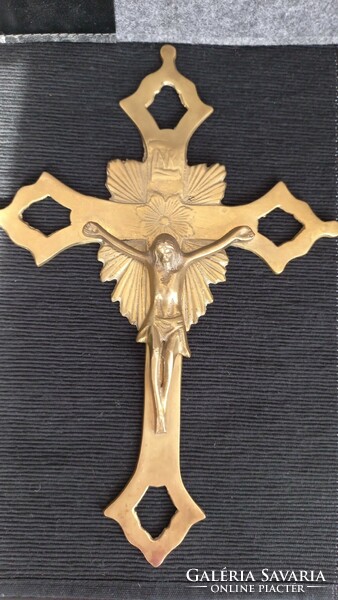 Old copper wall crucifix 28 x 19.5 cm in good condition