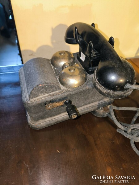 Antik kurblis telefon bakelit csöngős telefon.Telefongyàr Budapest