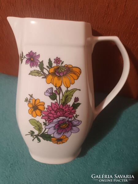 Retro beautiful lowland porcelain flower jug, jug, spout
