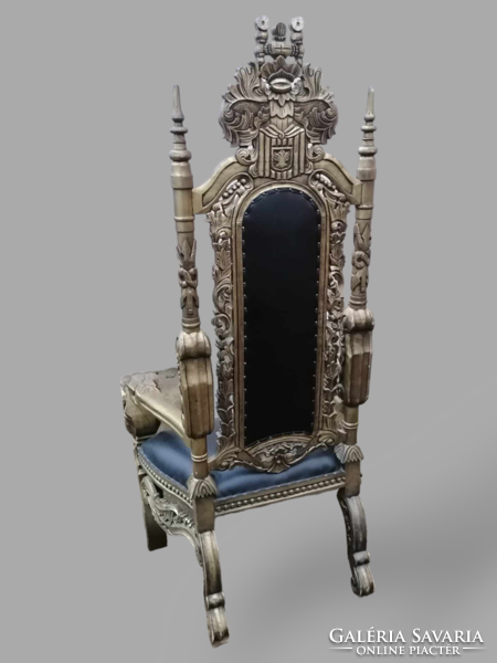 Neo-Renaissance large throne chair