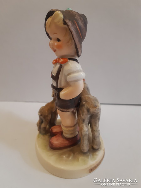 Hummel Goebel 200 "Little Goat Herder" a kis kecskepásztor porcelán fajansz figura